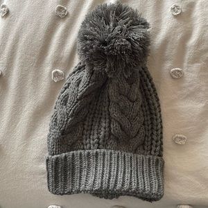 Bass, one size pufff ball knit winter hat